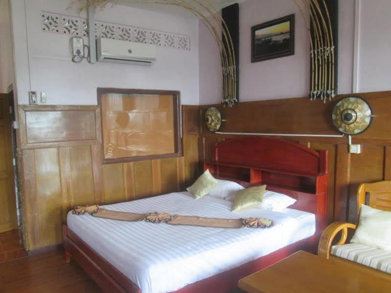 Mingalar Inn Inle Lake Esterno foto